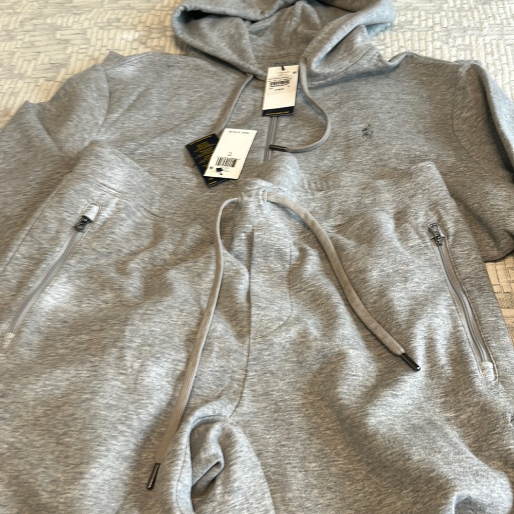 Men’s large gray Ralph Lauren Polo jogger sweat suit.